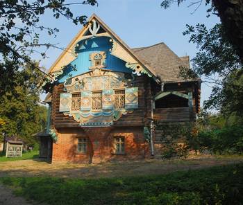 Image of fairytale house