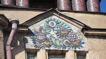 Ceramics on house facade