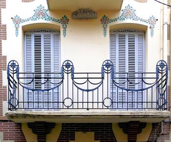 House facade with patterns