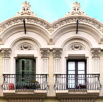 Example of facade design with balcony