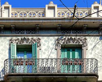 Facade decoration with patterns