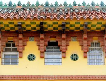 House facade with patterns