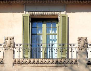 Art Nouveau style of cottage facade