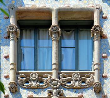 Country house photo with patterns