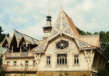 House finish in  Russian Revival style