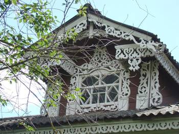 Example of white facade