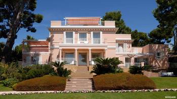 House finish in Mediterranean style