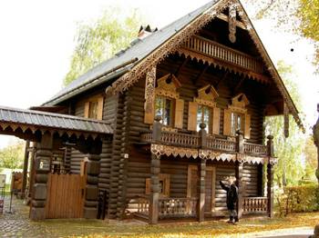 Russian Mansion style of cottage facade