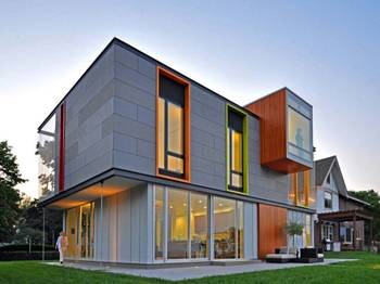 House facade with oriel windows