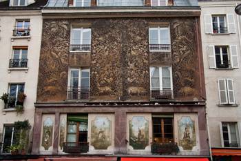 House facade with patterns