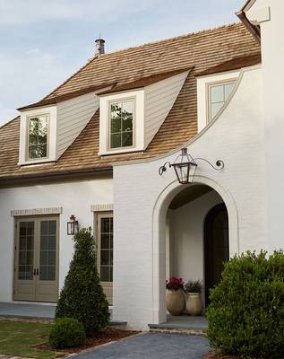 Tudor style of cottage facade