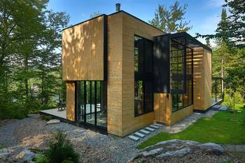 Modern Wooden Facade: An Organic Blend of Minimalism and Nature