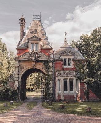 Photo of fairytale house