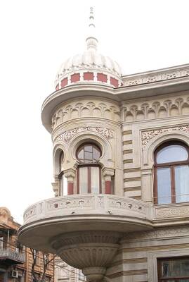 Country house with balcony