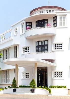 Beautiful house in art deco style