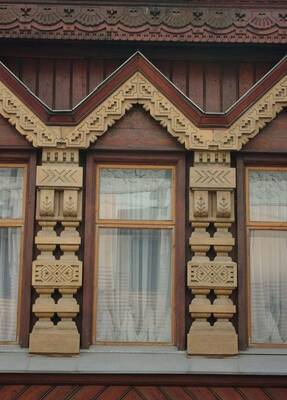 Russian Mansion style of cottage facade