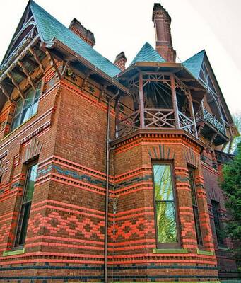 Option of balcony on house facade