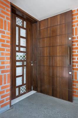 Option of doors on country house