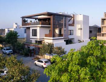 Example of house in contemporary style