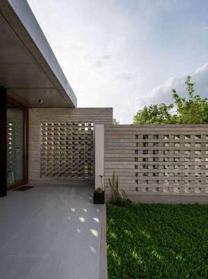 Cladding with fences on house