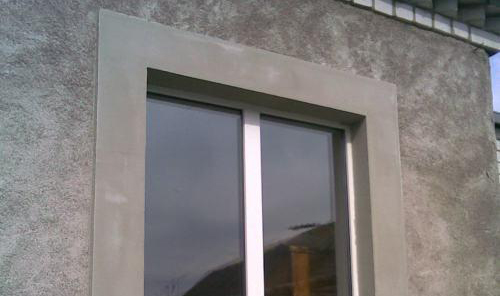 Simple plaster window framing