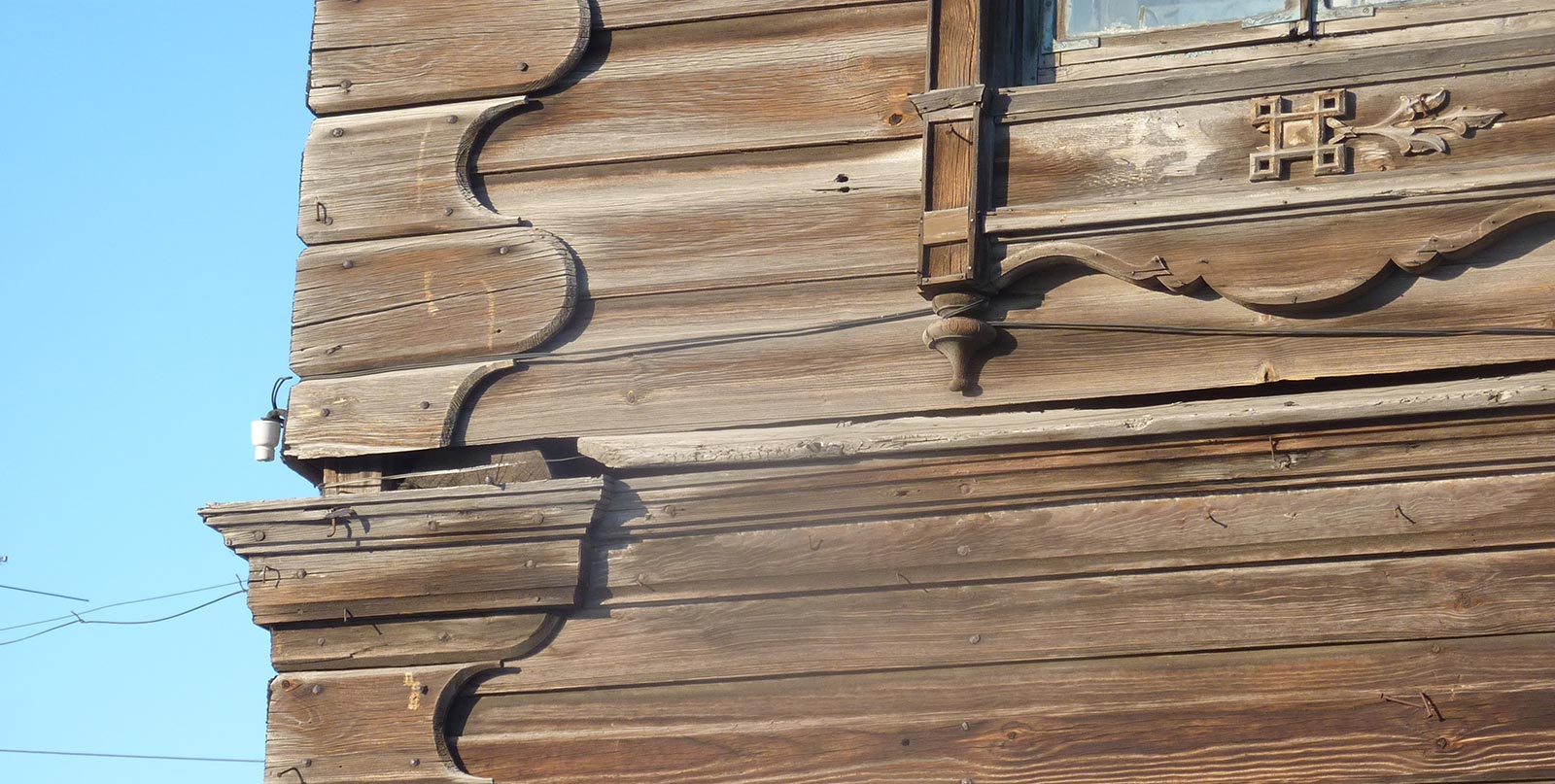 Rustic wooden corners