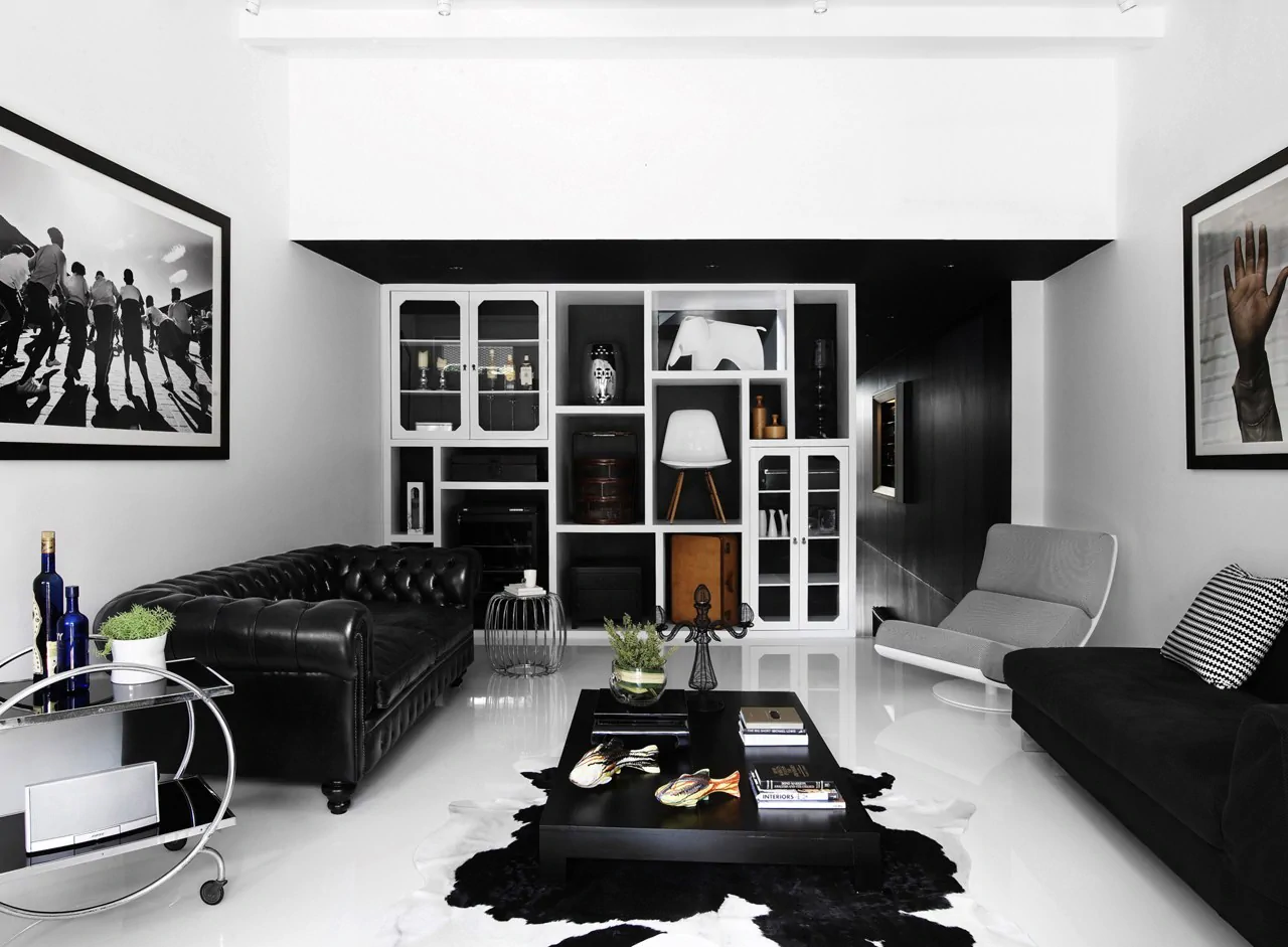 Monochromatic Elegance: Black and White Interior with Classic Accents