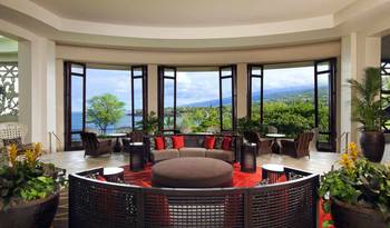 Tropical Elegance: Panoramic Facade with Ocean View