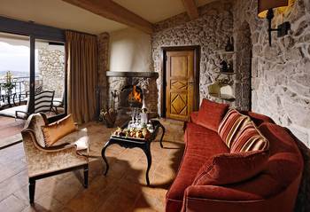 Luxury Chalet Interior: Harmony of Stone and Comfort in a Country House