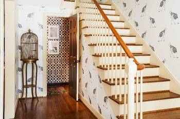 Stairs example in cottage in Art Deco style.