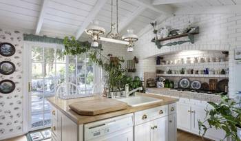 Design of kitchen in private house in colonial style.