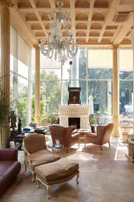 Classical Luxury: Living Room Interior with Coffered Ceiling and Panoramic Glazing