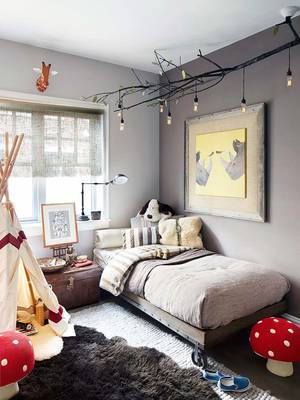 Children's Room with Natural Elements and Industrial Accents