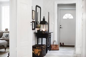 Hallway interior in private house in colonial style.