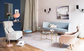 Pastel Symphony: Light Interior with Contrasting Accents