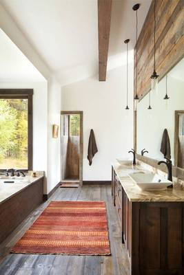 Beautiful example of bathroom in cottage in ethnic style.