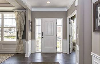 Beautiful design of hallway in cottage in Craftsman style.