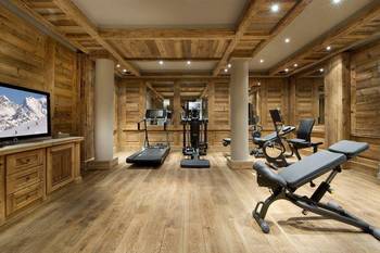 Gym example in house in Chalet style.