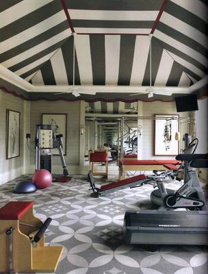 Photo of gym in country house in Craftsman style.