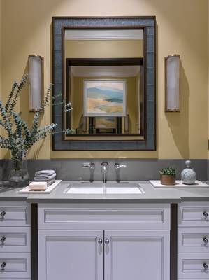 Beautiful example of bathroom in cottage in Art Deco style.