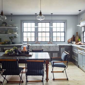 Kitchen design in cottage in Craftsman style.