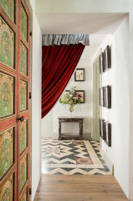 Hallway interior in private house in colonial style.