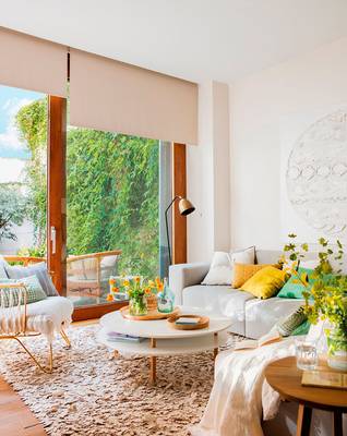 Sunny Minimalism: Living Room with Panoramic View of Green Garden