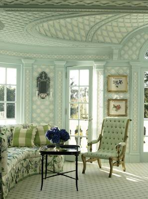 Interior design with turquoise details.