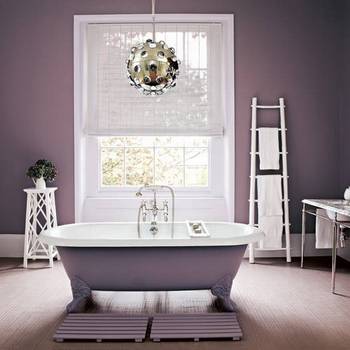 Beautiful example of bathroom in house in fusion style.
