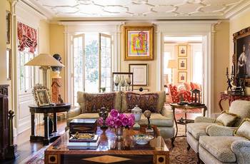 Elegant Eclecticism: A Classical Living Room with a Collector's Approach