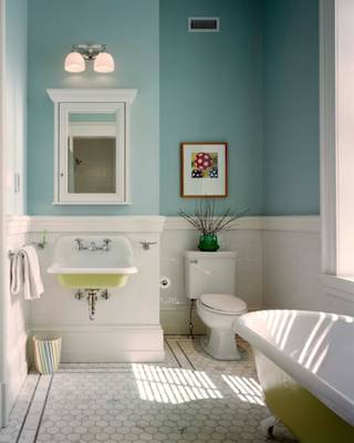 Design of bathroom in cottage in scandinavian style.