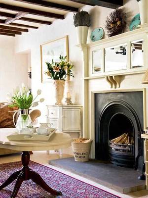 Elegant Living Room with Classic Fireplace: Traditional Style with Rustic Charm