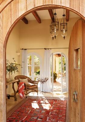  in cottage in Mediterranean style.
