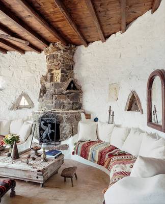 Ethnic style in cottage interior.